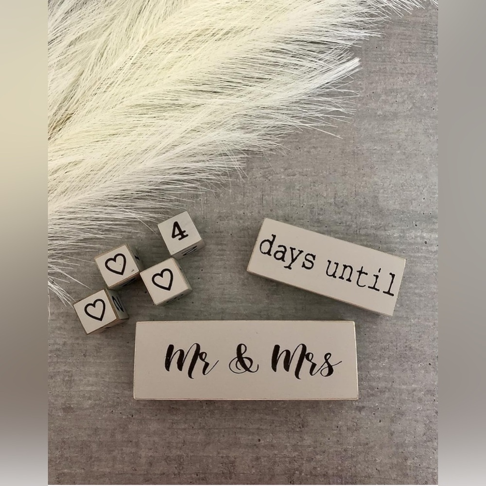 Wedding Day Countdown Calendar Blocks - Picture 2 of 3